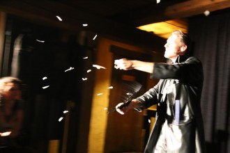 69cash_war_race_2016_525   